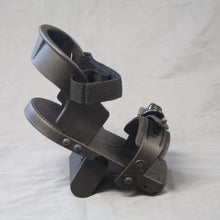 Load image into Gallery viewer, Plastic Adaptive Pedal with 1/2" adapter for most home exercisers