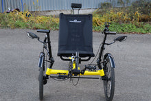 Load image into Gallery viewer, Performer Hero